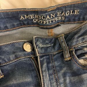 AE Super Super Stetchy Ripped Jeans